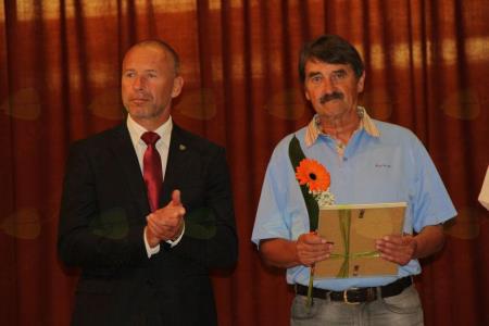 28286_1530468226_11_28286