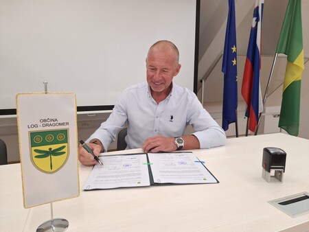 20250717_094436-splet